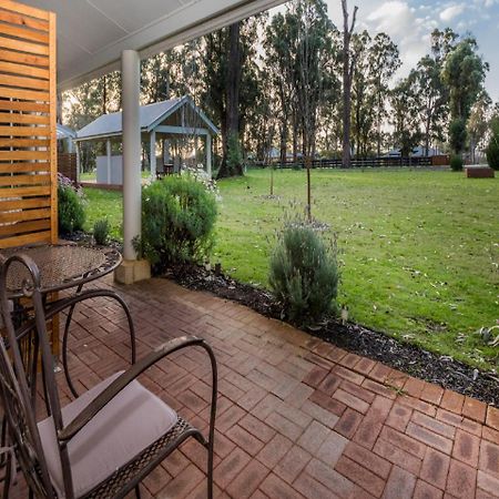 Inn The Tuarts Guest Lodge Busselton Accommodation - Adults Only Exterior foto