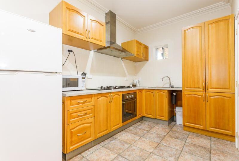 Inn The Tuarts Guest Lodge Busselton Accommodation - Adults Only Exterior foto
